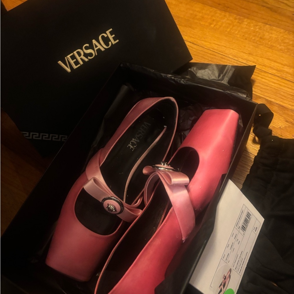 Versace Pink Women's ballet flats with medusa head bows - Picture 6 of 12